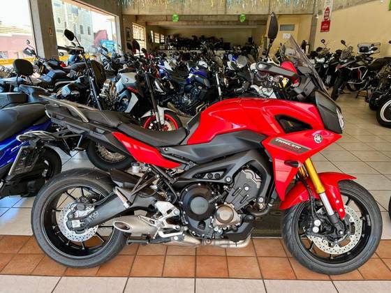 YAMAHA MT-09 TRACER YAMAHA MT-09 TRACER